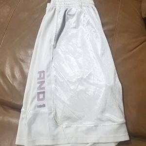 Men's White AND1 Athletic Shorts 2XL/2EG